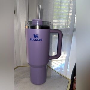 Stanley 40oz quencher - purple